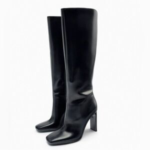 Elegant Black Knee-High Boots